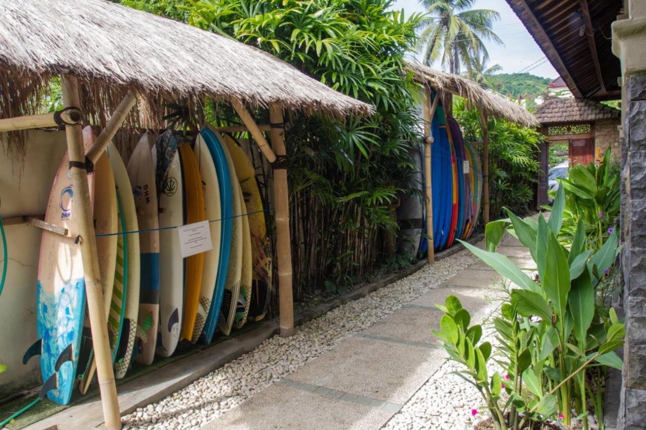 DHM Surf Villa Kuta  Exteriör bild