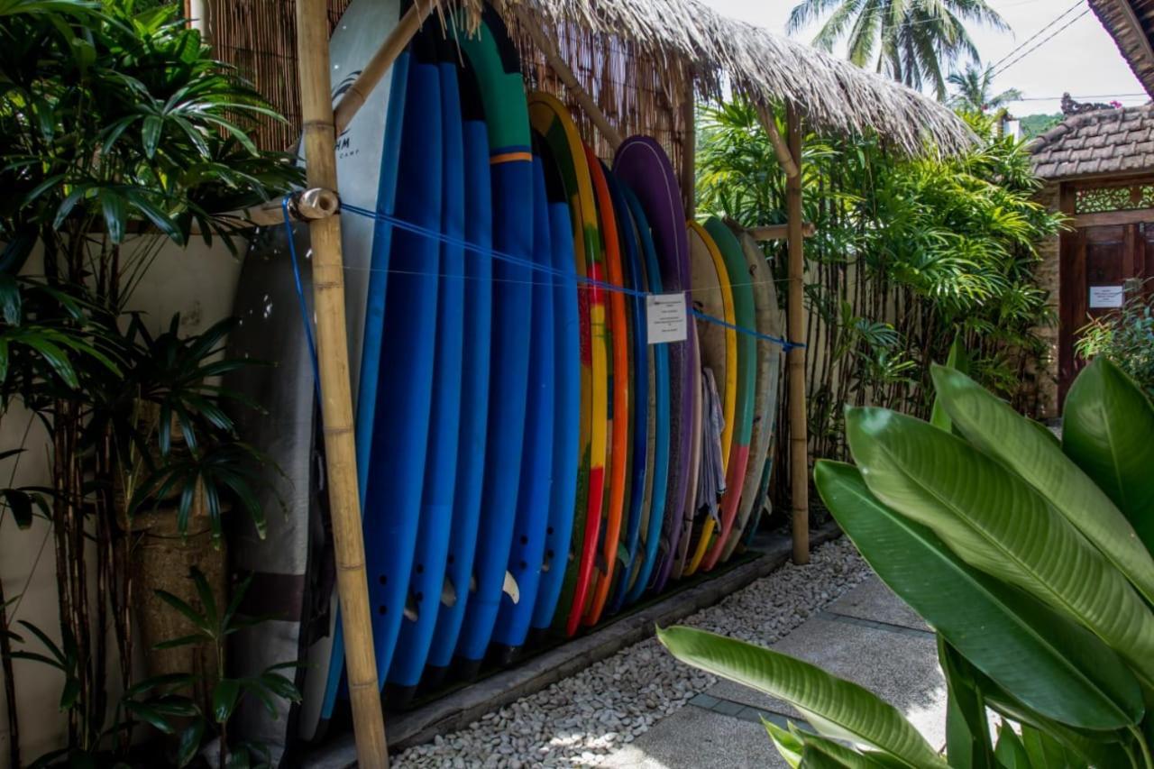 DHM Surf Villa Kuta  Exteriör bild