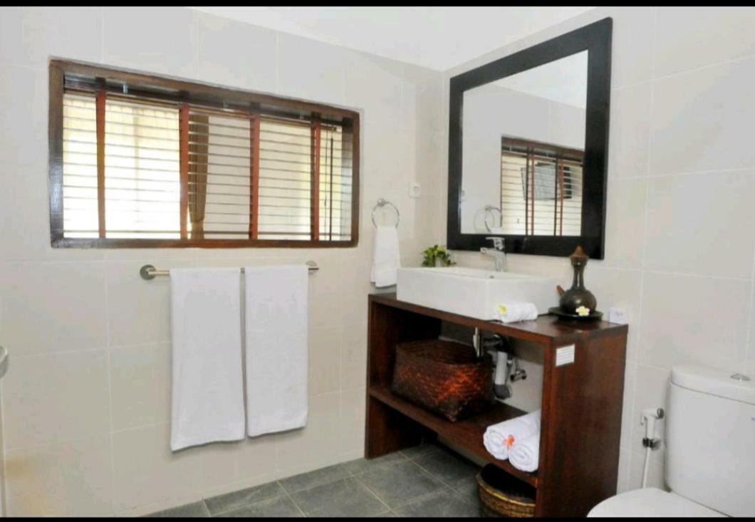 DHM Surf Villa Kuta  Exteriör bild